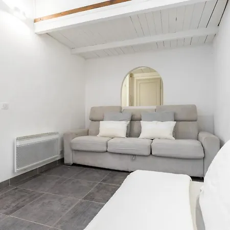 Apartment Duplex In Rue De La Prefecture Old Town 2 Bdrs *